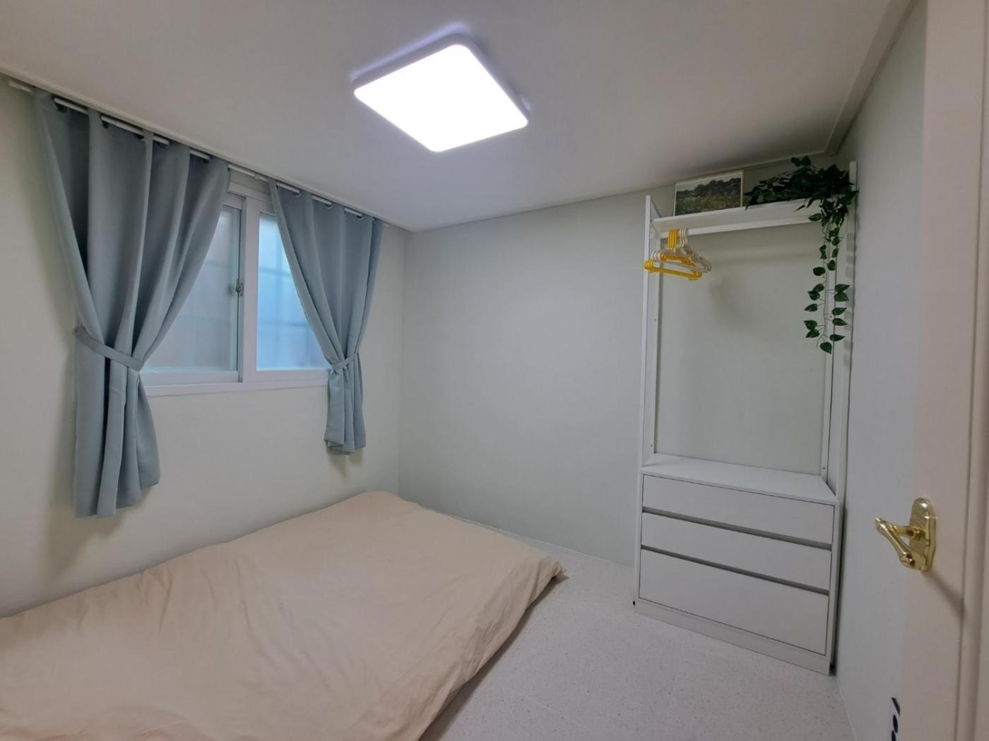 Renee House * Seoul